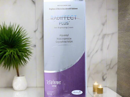 Radiffect Skin Brightening Cream Fashion